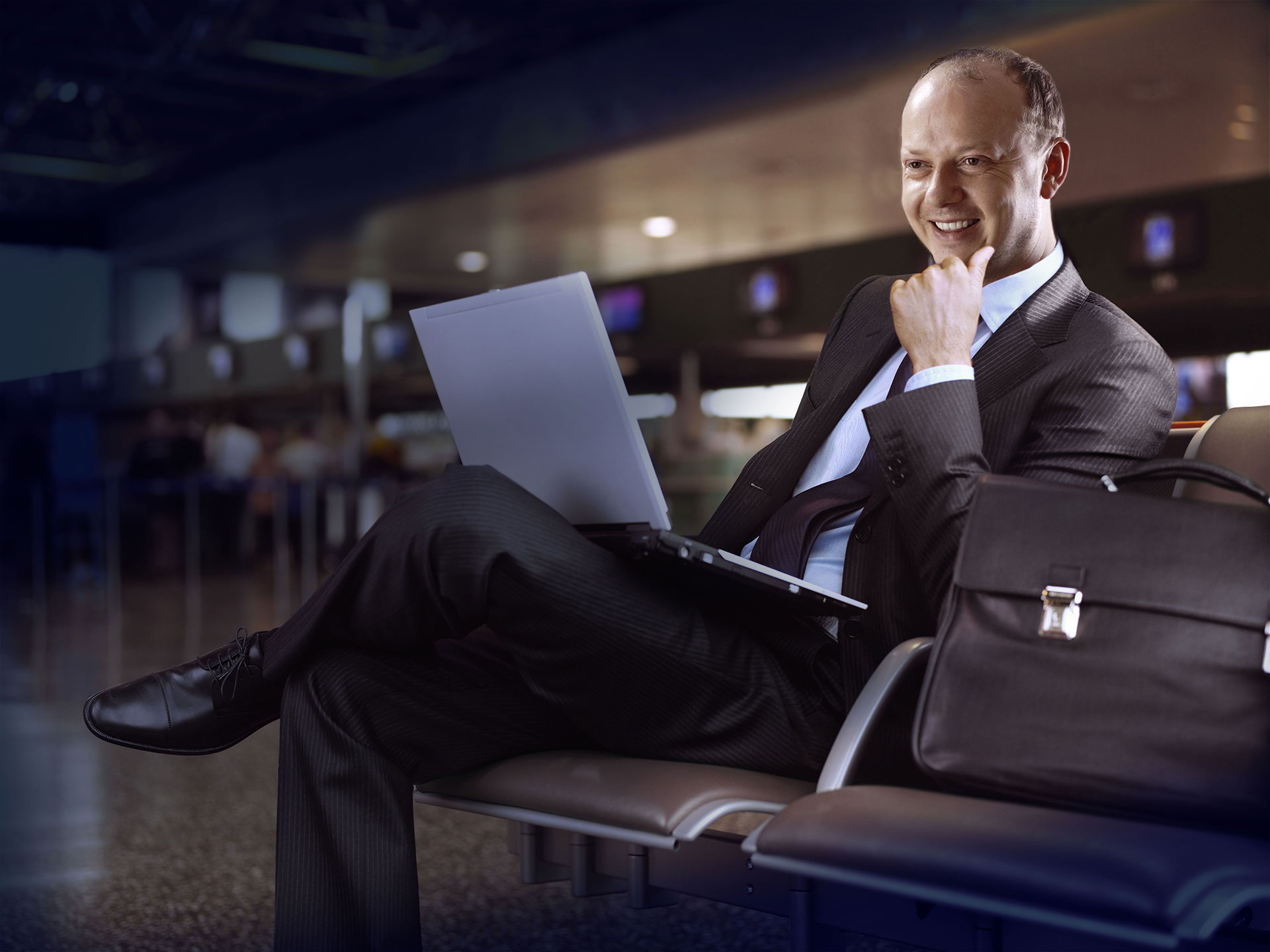 corporate travel in greece Comfortable seats in a Greek airport transfer vehicle